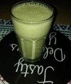 drinkglas appelsap tomaat spinazie banaanmaaltijdshake